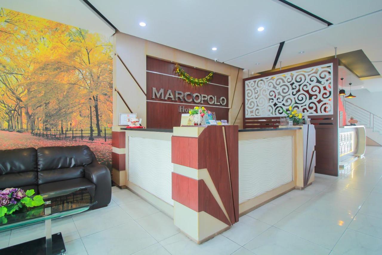 Oyo 1825 Marcopolo Homestay Pekanbaru Kültér fotó